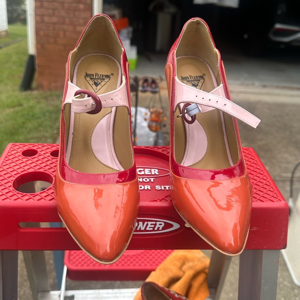 AQUILA
ELEGANT MARY JANE